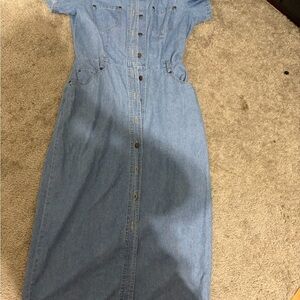 Robbie Bee Light Blue Denim Midi Dress